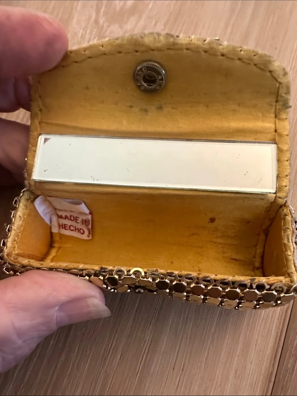 Vintage Gold Metal Mesh Lipstick Holder